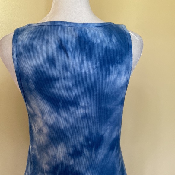 Calvin Klein tank top - Picture 10 of 13